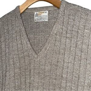London Fog Vintage Men’s Size M Heathered Tan Beige V-Neck Ribbed Sweater Vest